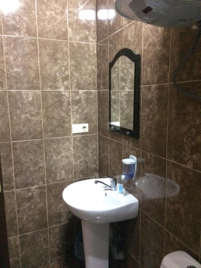 Hotel Albatros Batumi Kültér fotó