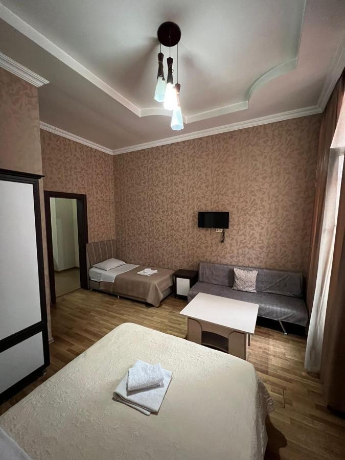 Hotel Albatros Batumi Kültér fotó