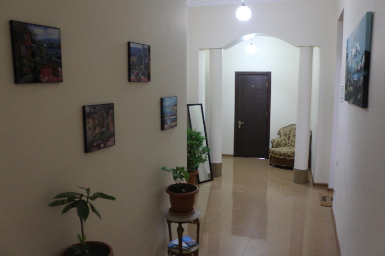 Hotel Albatros Batumi Kültér fotó