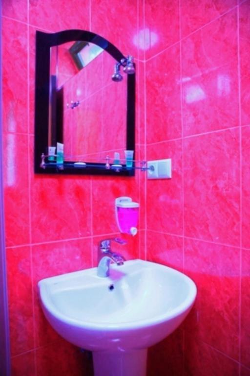 Hotel Albatros Batumi Kültér fotó